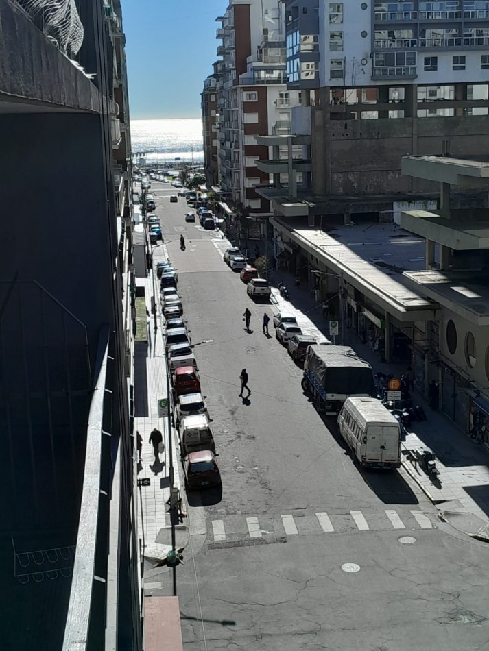 Dpto 2 Amb c/Dep A la Calle E/Cochera Centro