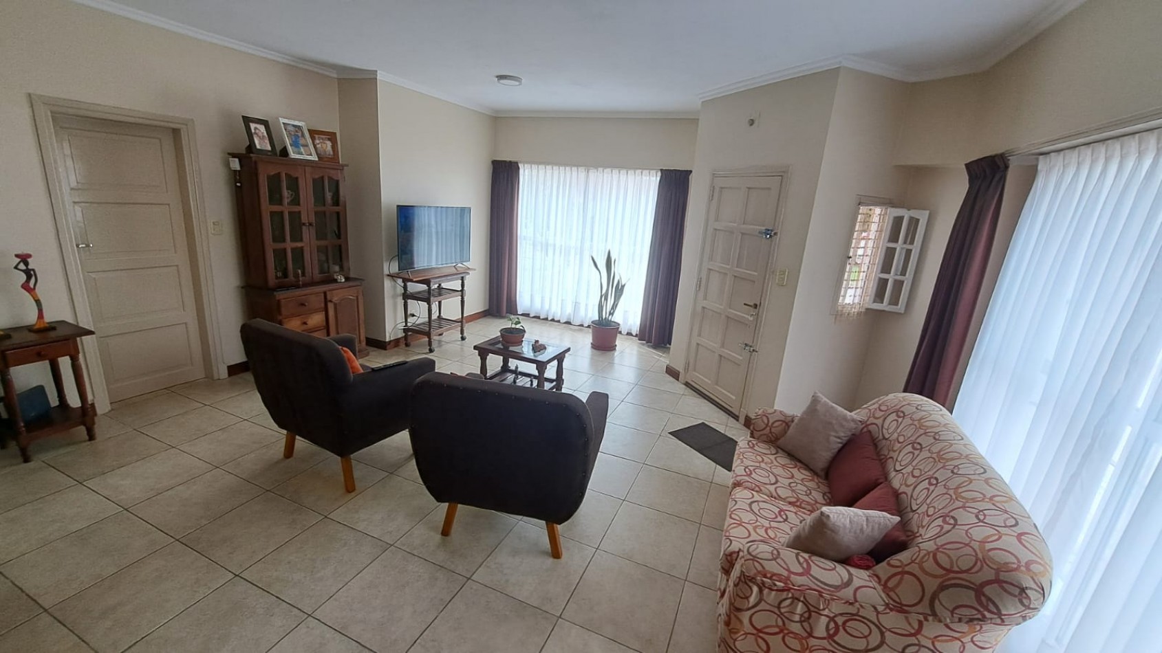 Venta Ph 3 Amb a la calle c/patio. Barrio San Jose Mar del Plata