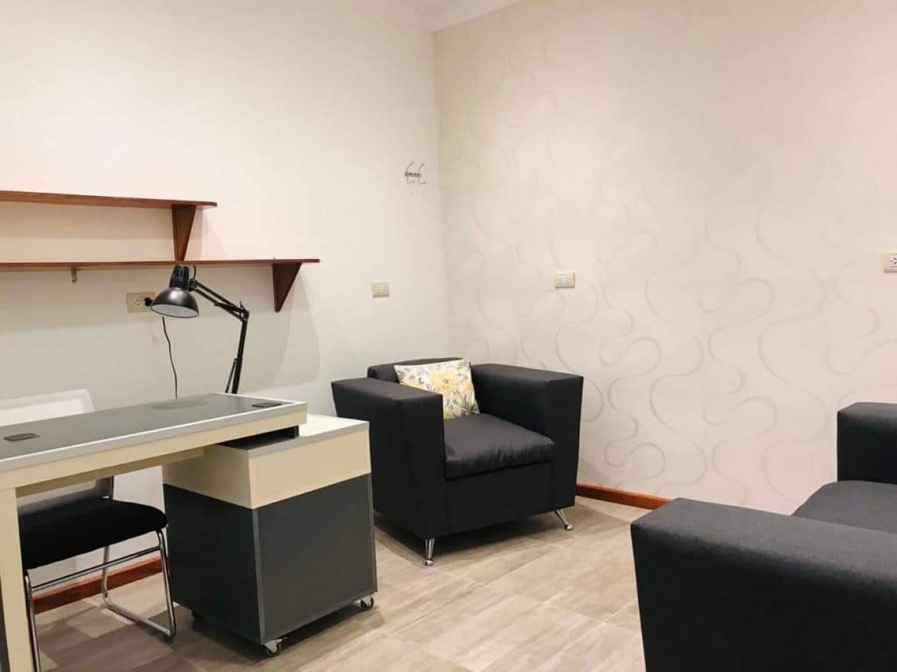 Venta en Block: Local (2 Consult.)+PH 3 amb.+Chalet 3 Plantas/Parque/Quincho. BoLa Perla Mar del Plata