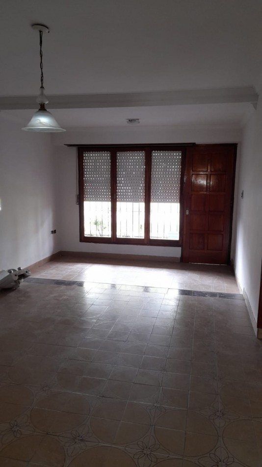 Chalet c/2 dtos en venta con renta Mar del Plata