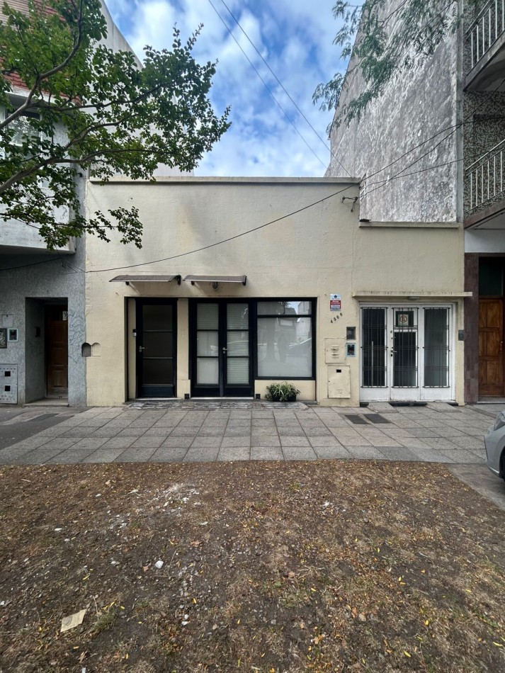 Venta en Block: Chalet 3 Plantas/Parque/Quinch +.Local (2 Consult.)+PH 2 amb. La Perla Mar del Plata