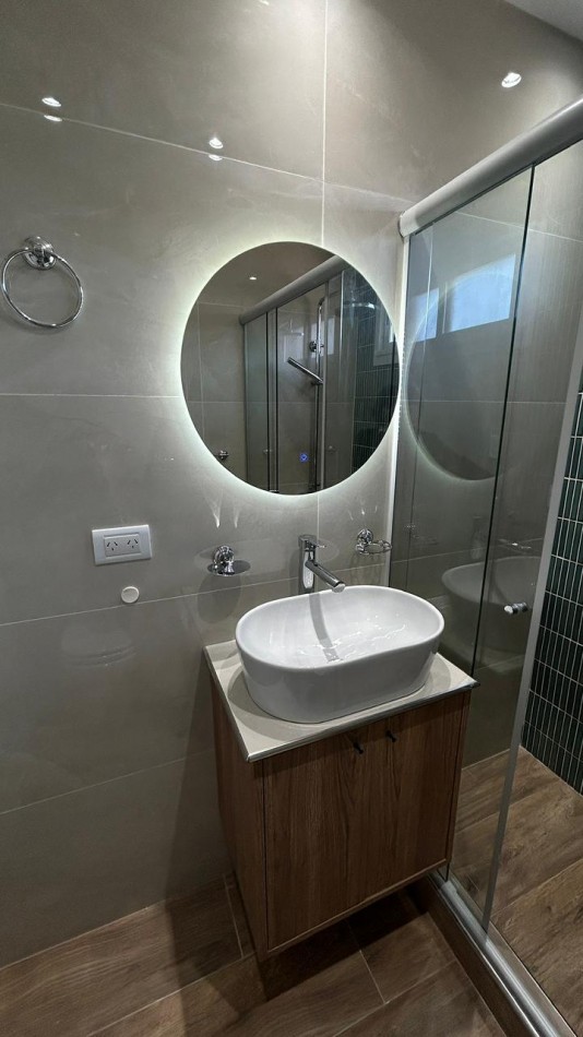 Vista al Mar Depto. 2 amb c/dep. Cochera doble. Punta Iglesia.