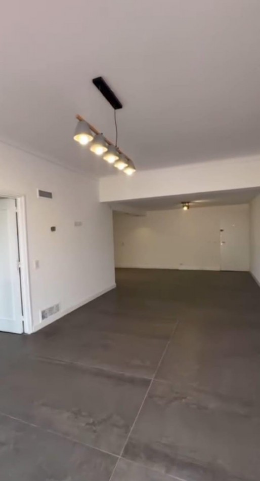 4 Ambientes con Terraza 40m2 + Cochera. Vista Exclusiva a Plaza San Martin