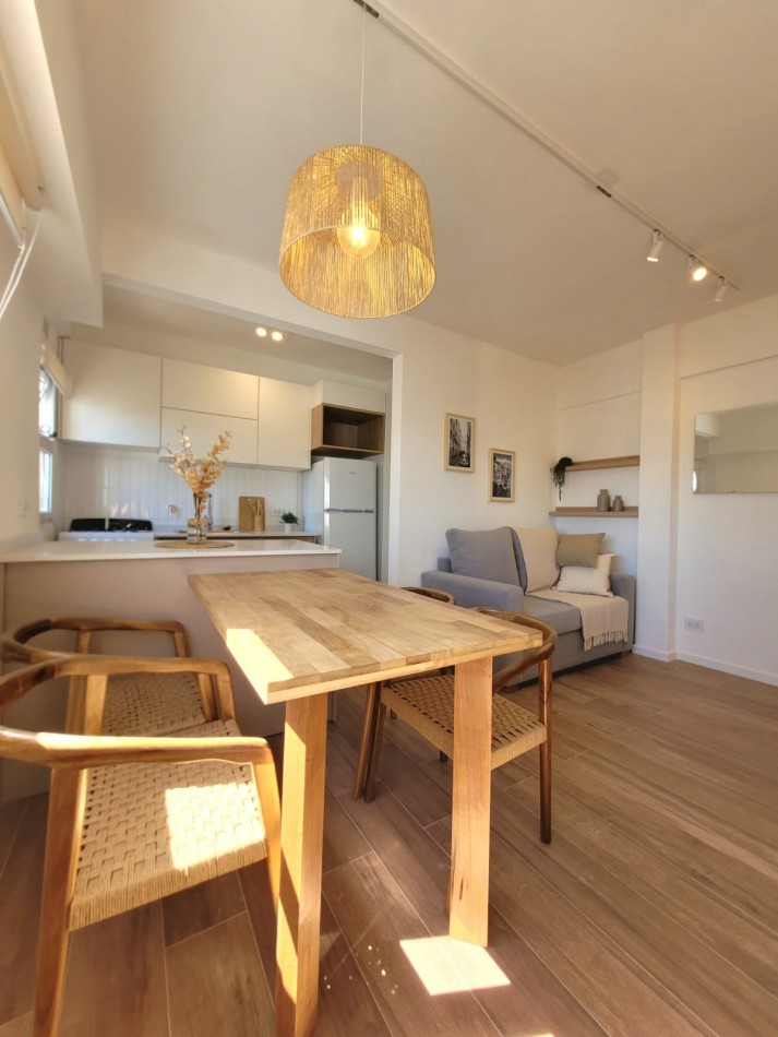 Dto.2 Amb.c/Cochera. Vista abierta Z/Aldrey /Torreon. Reciclado y amoblado