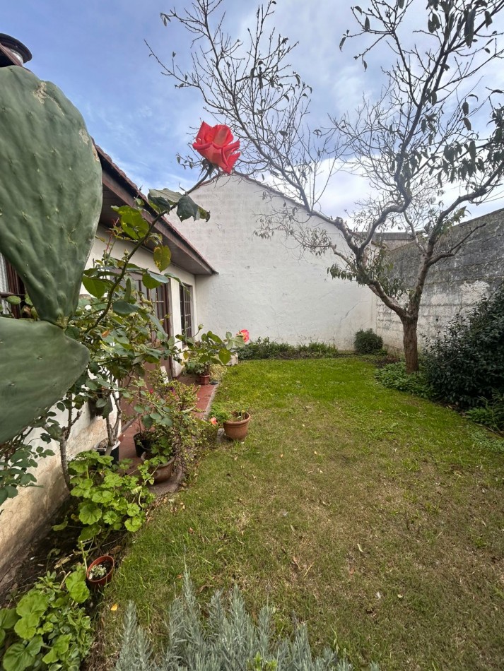 Chalet 4 Amb. Los Pinares. Apto credito. Permuta
