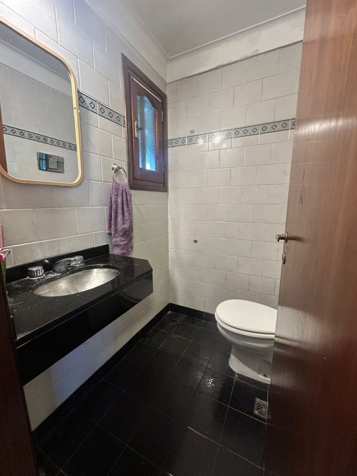 Chalet 4 Amb. Los Pinares. Apto credito. Permuta