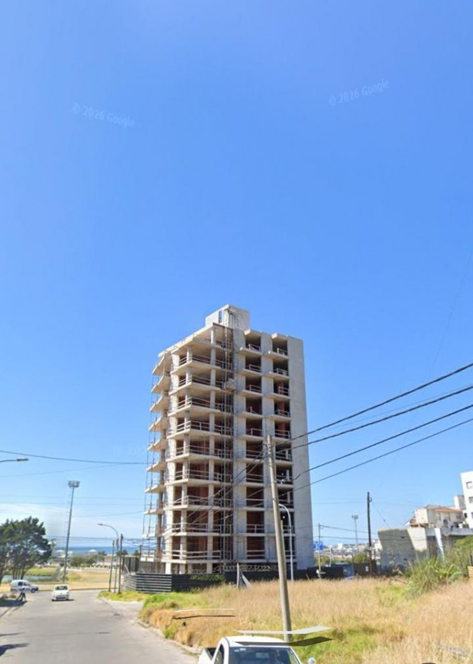 Lote 740m2 Vista al mar Punta Mogotes. Apto 9 pisos
