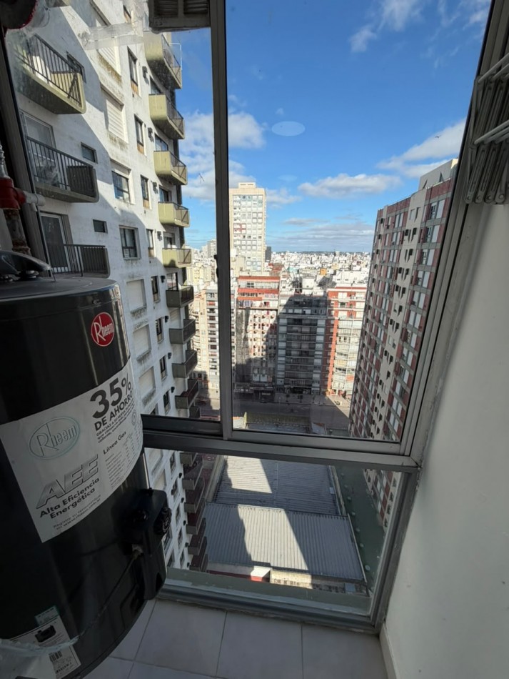 2 ambientes c/balcon y Cochera. Vista al mar y panoramica , punta Iglesia, mar del plata