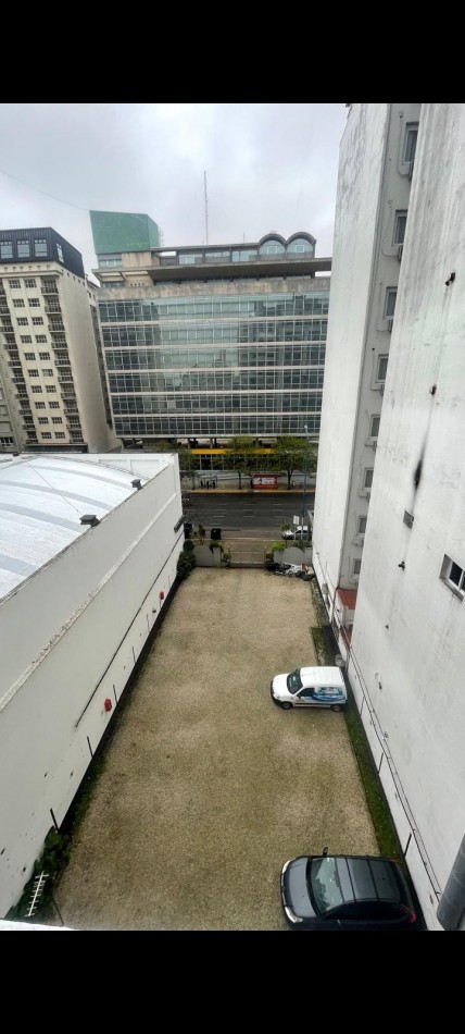 Monoambiente reciclado c/balcon. Punta Iglesia 