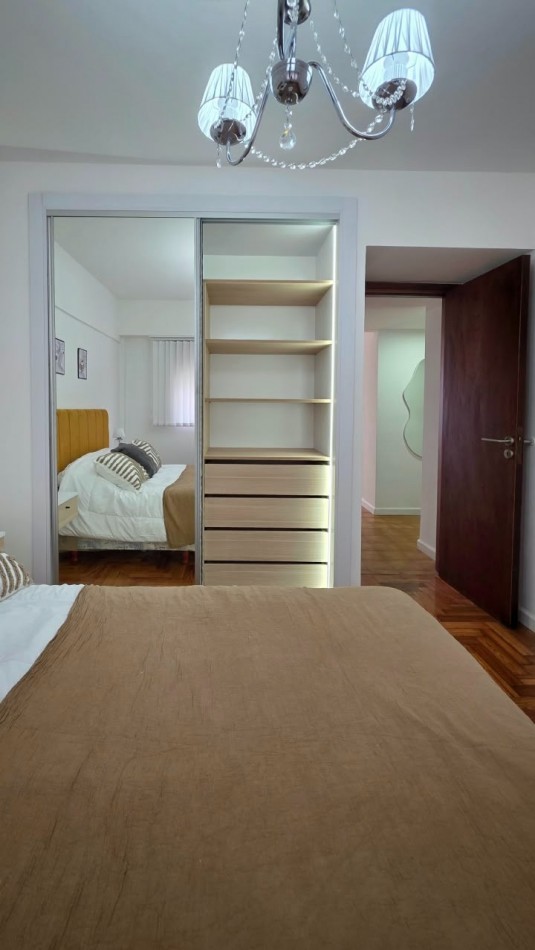 Depto 2 amb.c/depend c/balcon. Reciclado