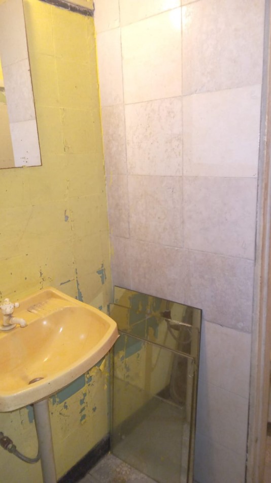 Local en Venta. Barrio la Perla