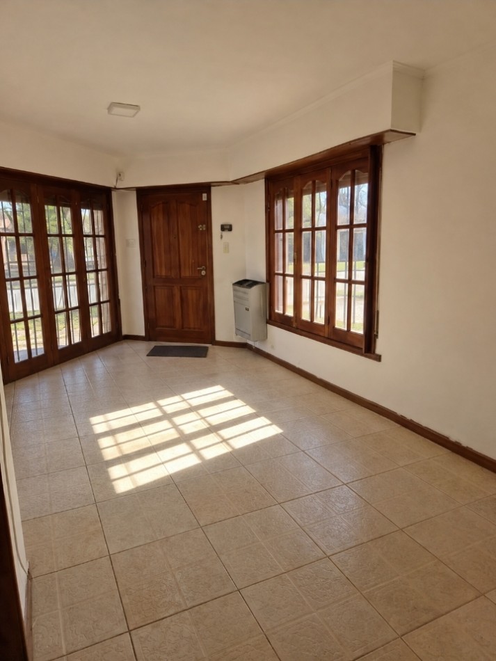 Chalet Alquiler 24 meses Barrio Caisamar