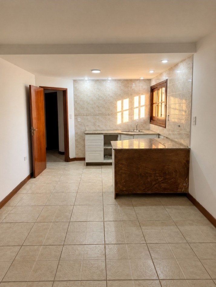 Chalet Alquiler 24 meses Barrio Caisamar