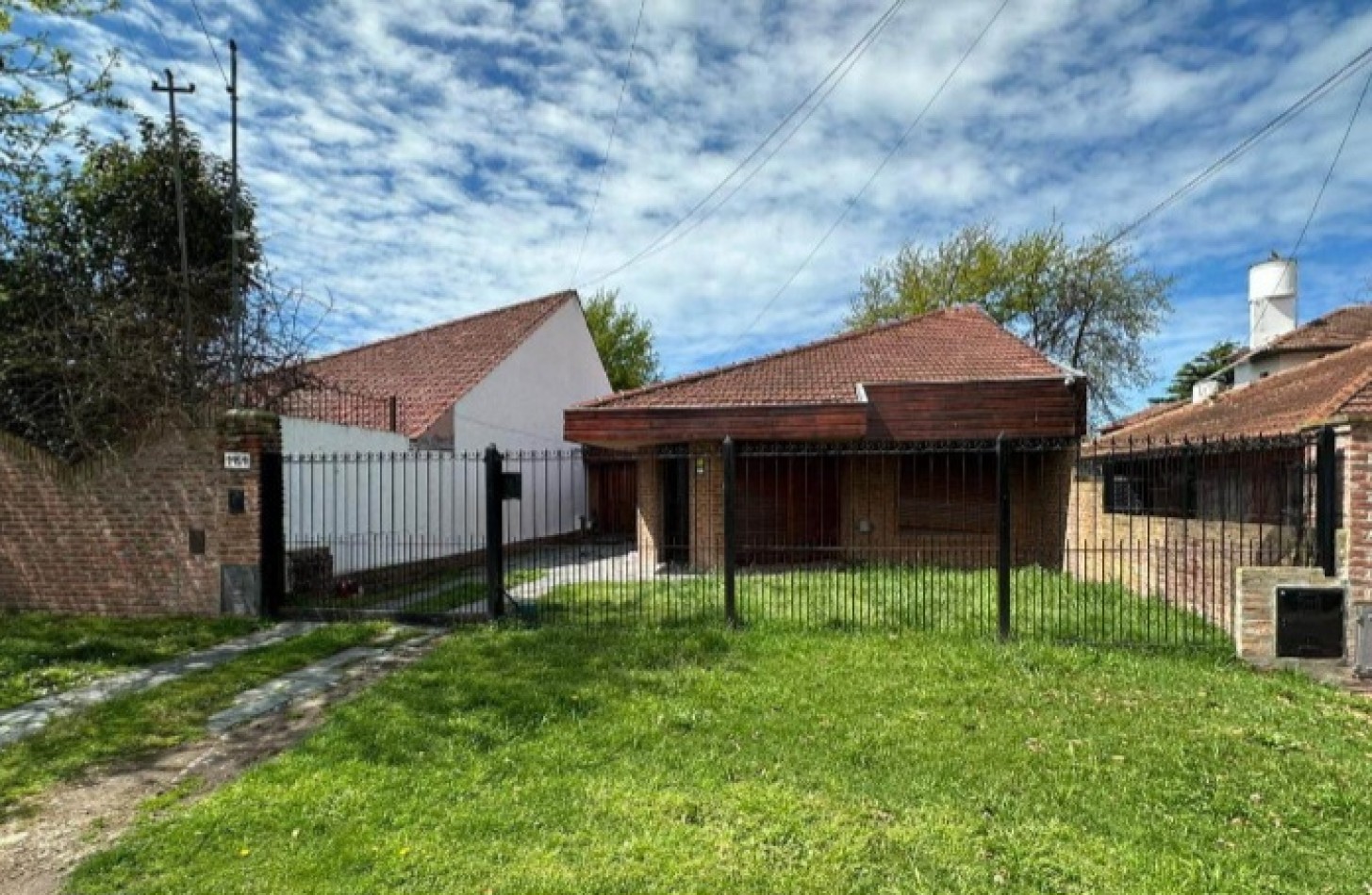 Chalet Alquiler 24 meses Barrio Caisamar