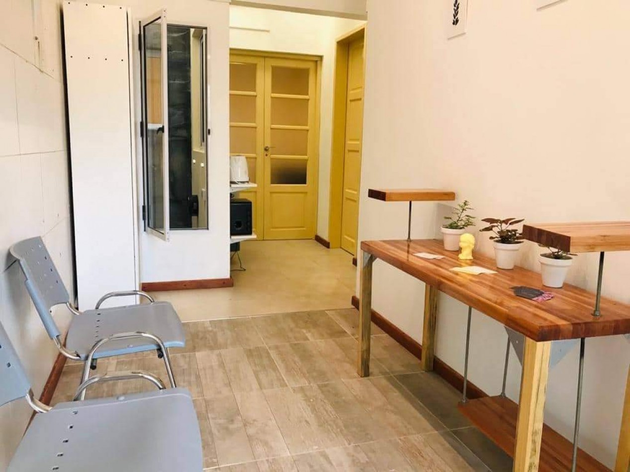 3 propiedades en block Chalet 6 dorm.+Local+PH 2 amb. Parque/Quincho A.Libertad 4300 Mar del Plata