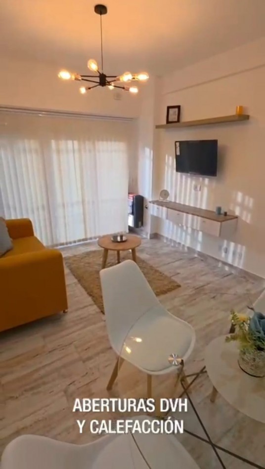 2 Amb.c/Depend. COCHERA. Al frente c/Balcon. Amoblado. Santa Fe y Rivadavia