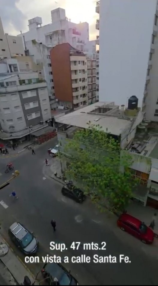 2 Amb.c/Depend. COCHERA. Al frente c/Balcon. Amoblado. Santa Fe y Rivadavia