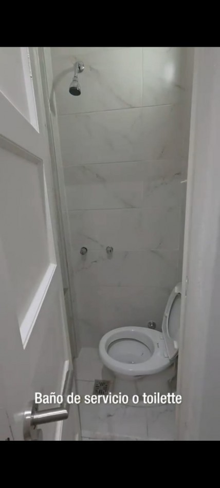 2 Amb.c/Depend. COCHERA. Al frente c/Balcon. Amoblado. Santa Fe y Rivadavia