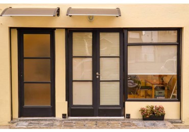 Venta en Block: Local (2 Consult.)+PH 3 amb.+Chalet 3 Plantas/Parque/Quincho. BoLa Perla Mar del Plata