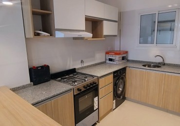 Departamento 3 Amb. a la calle c/bcon. reciclado. Plaza Mitre Mar del Plata