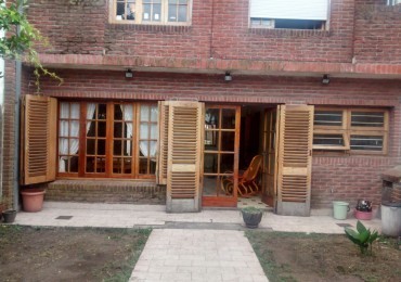 3 propiedades en block Chalet 6 dorm.+Local+PH 2 amb. Parque/Quincho A.Libertad 4300 Mar del Plata